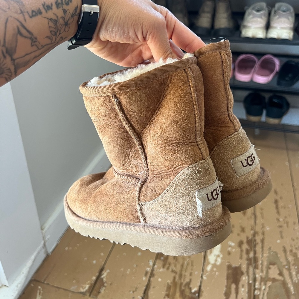 Kid’s UGG Classic II Boots